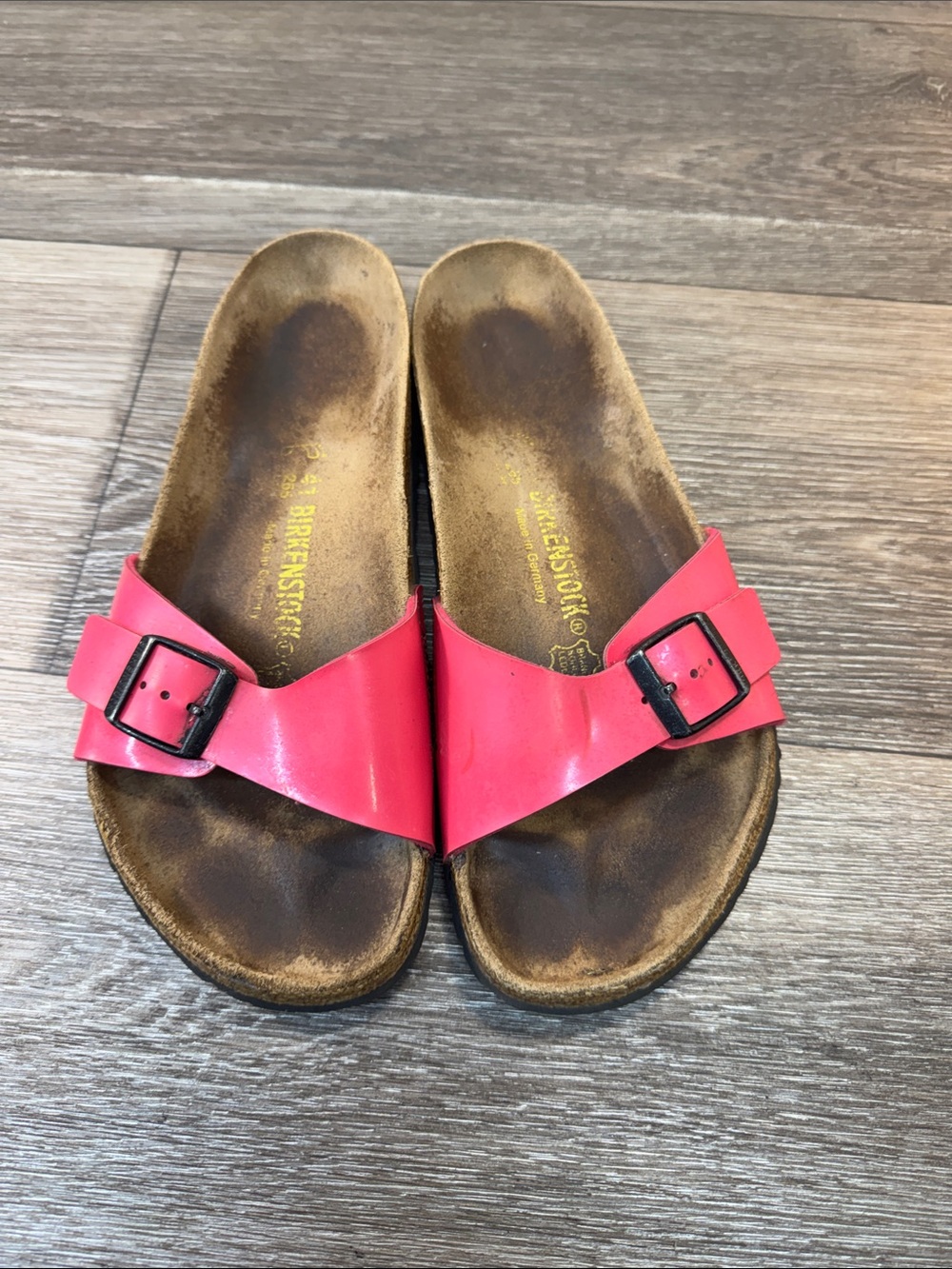 Birkenstock Pink Single-Buckle Slide Sandals woman’s SZ 41 (h243)